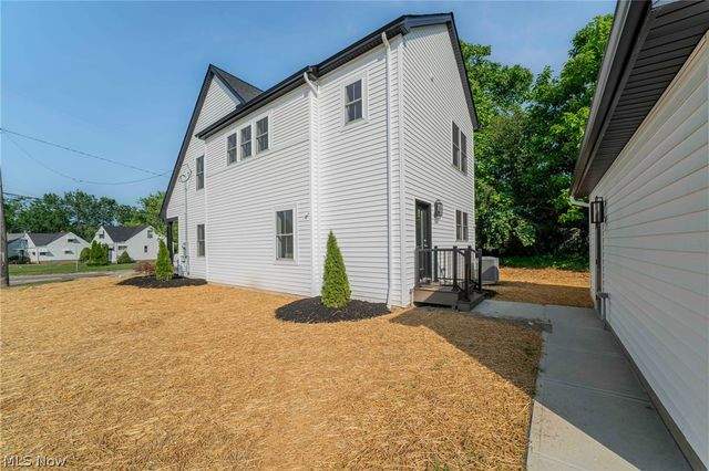 65 Talbot Drive, Bedford, OH 44146