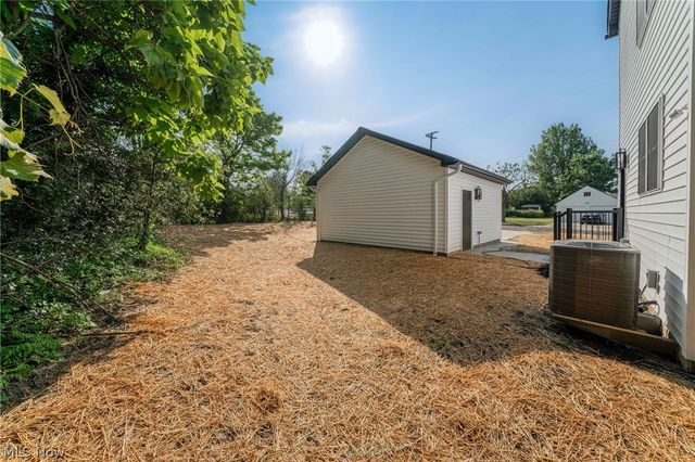 65 Talbot Drive, Bedford, OH 44146