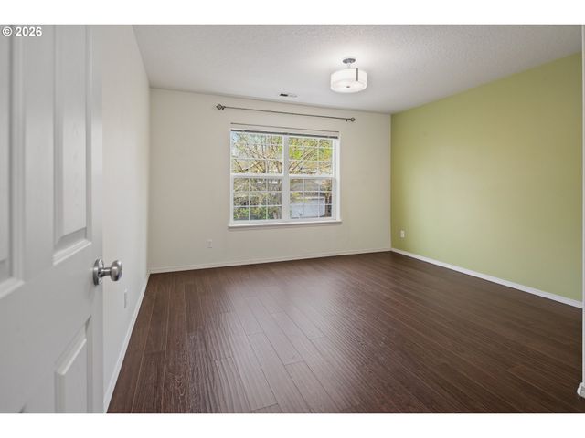 4391 Nw DIAMONDBACK Dr, Beaverton, OR 97006