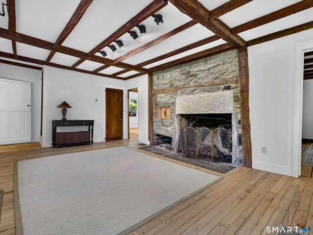 79 Chestnut Hill Road, Killingworth, CT 06419