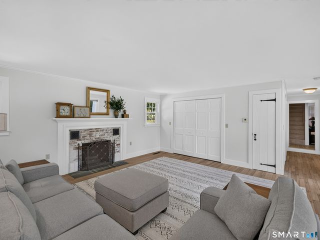 79 Chestnut Hill Road, Killingworth, CT 06419