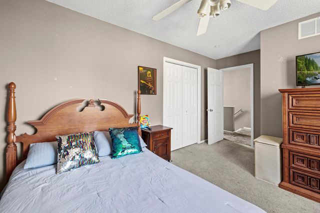 1623 106th Avenue NW, Coon Rapids, MN 55433