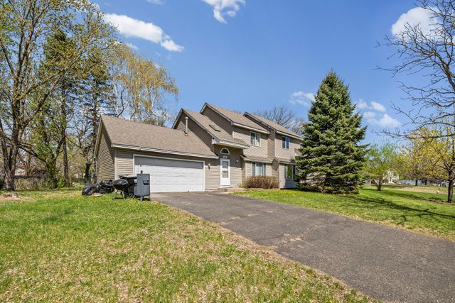 1623 106th Avenue NW, Coon Rapids, MN 55433