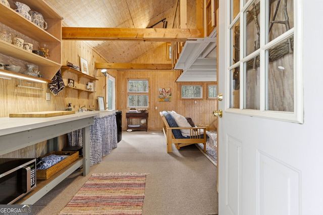 109 Clayton Gooch Road, Dahlonega, GA 30533