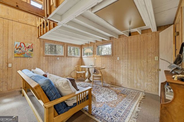 109 Clayton Gooch Road, Dahlonega, GA 30533