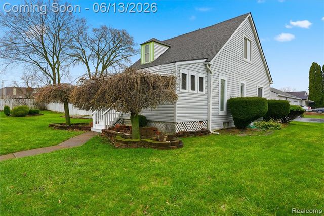 640 Martin Luther King Jr Boulevard, Pontiac, MI 48341
