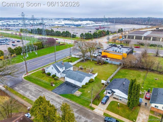 640 Martin Luther King Jr Boulevard, Pontiac, MI 48341