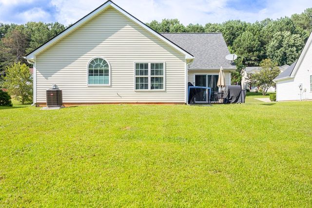 111 Margaret Way, Hogansville, GA 30230
