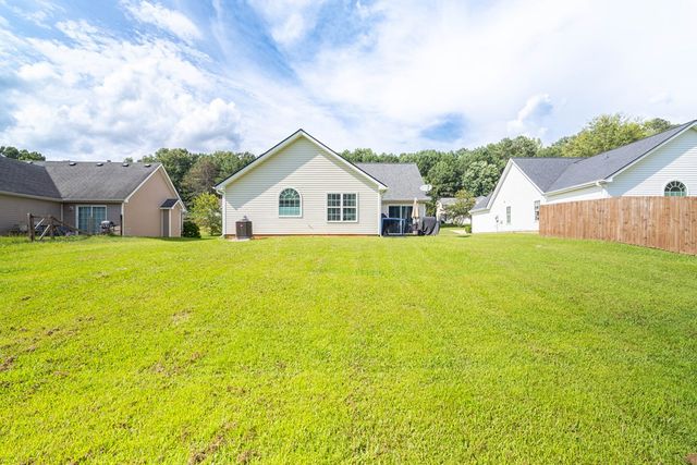 111 Margaret Way, Hogansville, GA 30230
