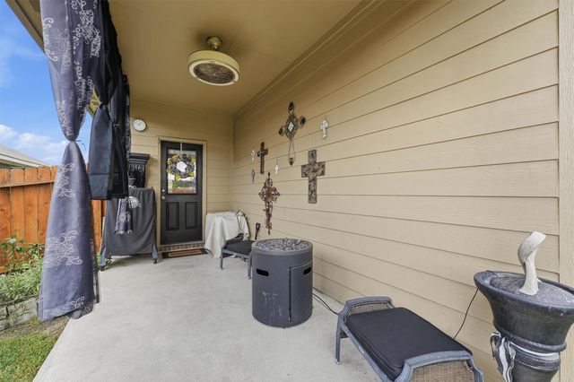 23911 Wedgewood Hollow Lane, Spring, TX 77389