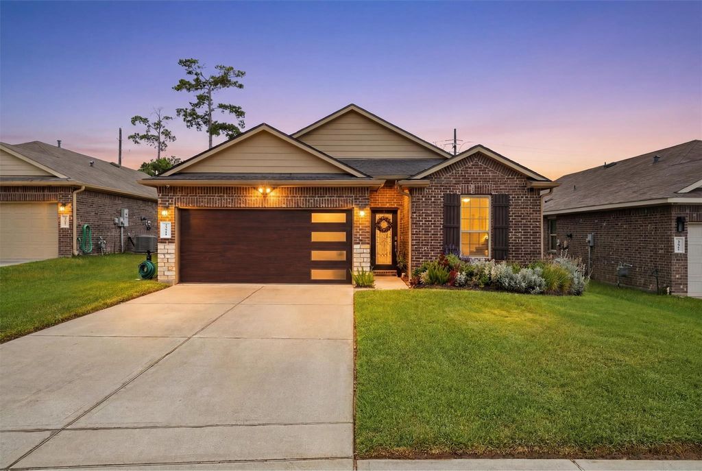 23911 Wedgewood Hollow Lane, Spring, TX 77389