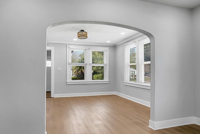 2135 Dorchester Road, North Charleston, SC 29405