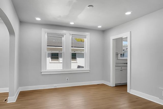 2135 Dorchester Road, North Charleston, SC 29405