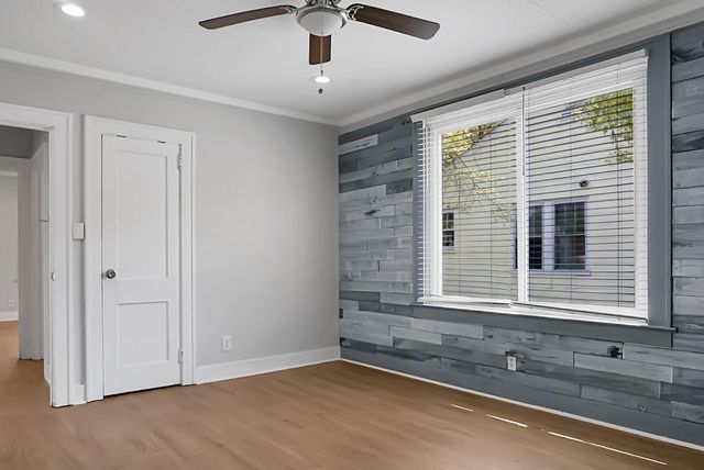 2135 Dorchester Road, North Charleston, SC 29405