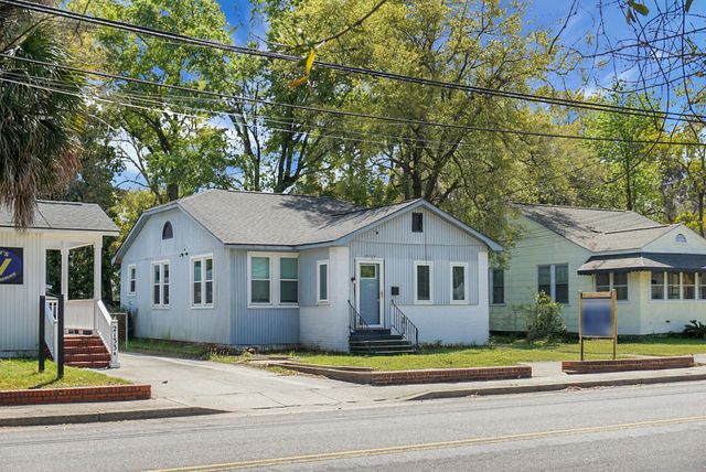 2135 Dorchester Road, North Charleston, SC 29405