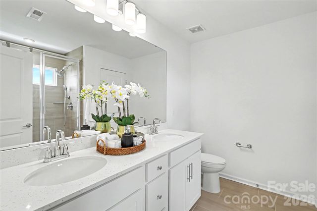 13105 Sudwick Lane, Charlotte, NC 28278