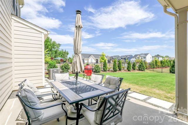 13105 Sudwick Lane, Charlotte, NC 28278