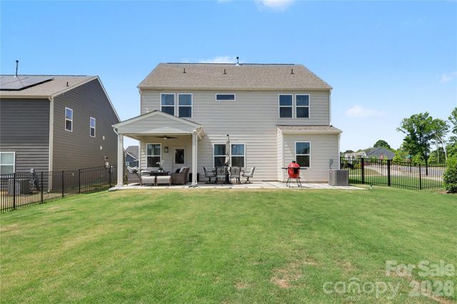 13105 Sudwick Lane, Charlotte, NC 28278