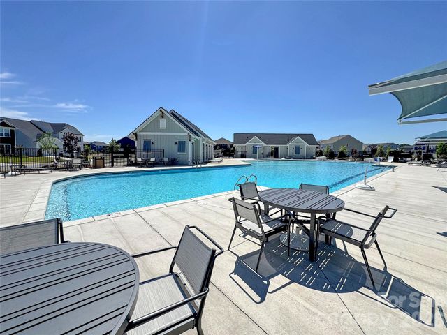 13105 Sudwick Lane, Charlotte, NC 28278