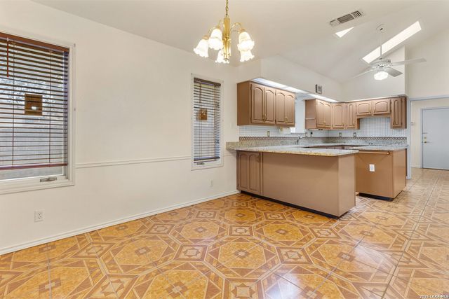 3421 SHERWIN DR, Schertz, TX 78108