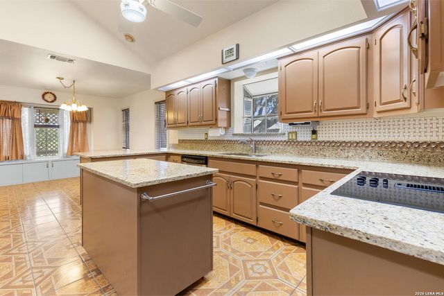 3421 SHERWIN DR, Schertz, TX 78108