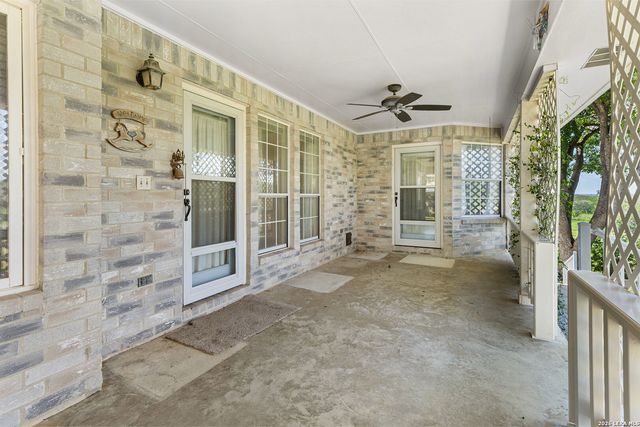 3421 SHERWIN DR, Schertz, TX 78108