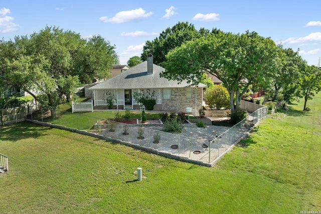3421 SHERWIN DR, Schertz, TX 78108