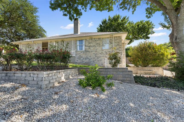 3421 SHERWIN DR, Schertz, TX 78108