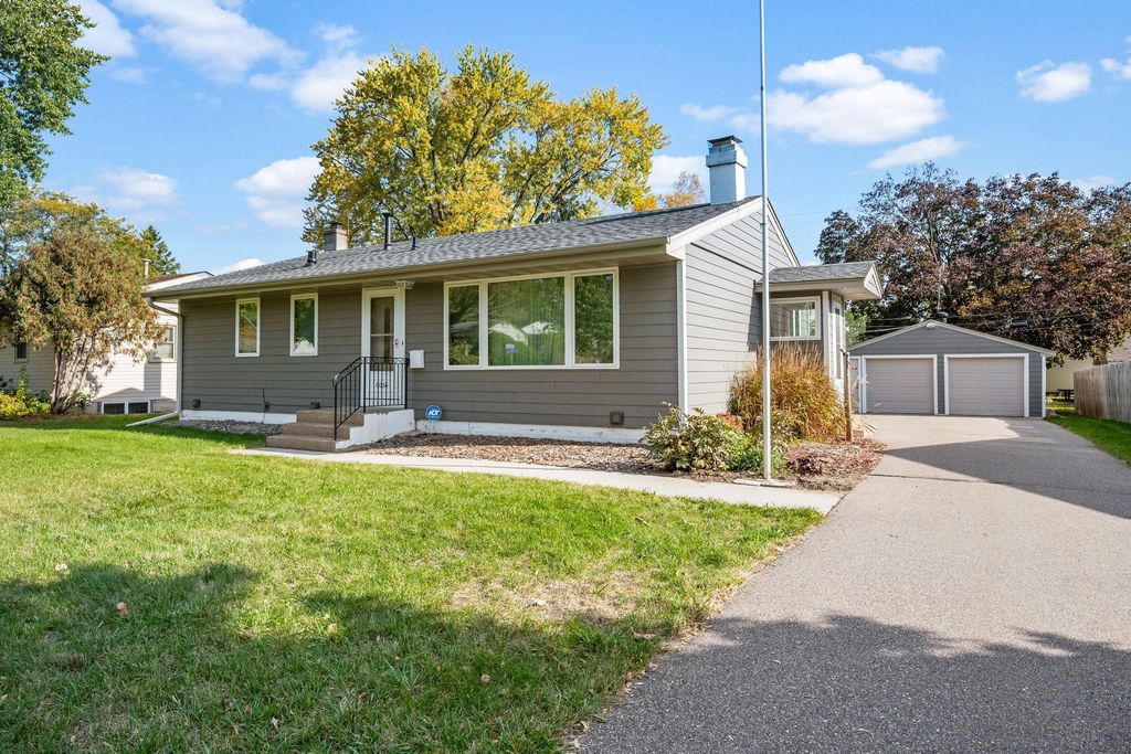 6056 Sumter Avenue N, New Hope, MN 55428 — exterior