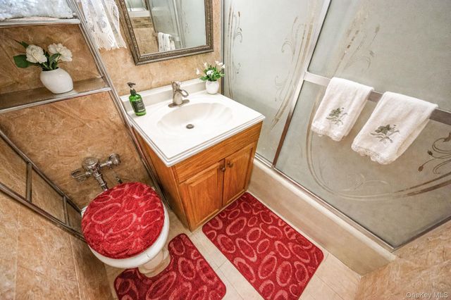281 E 57th Street 1, Brooklyn, NY 11203