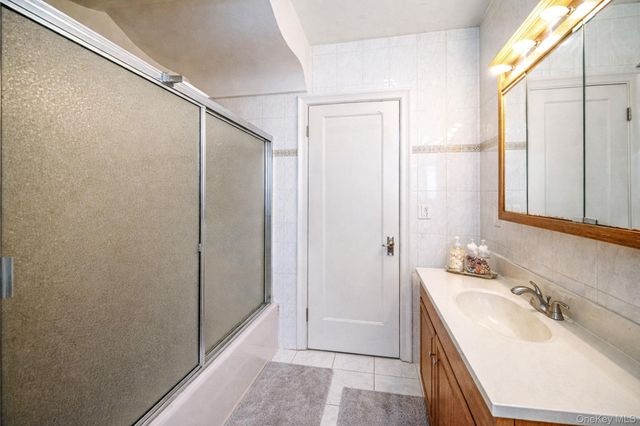 281 E 57th Street 1, Brooklyn, NY 11203