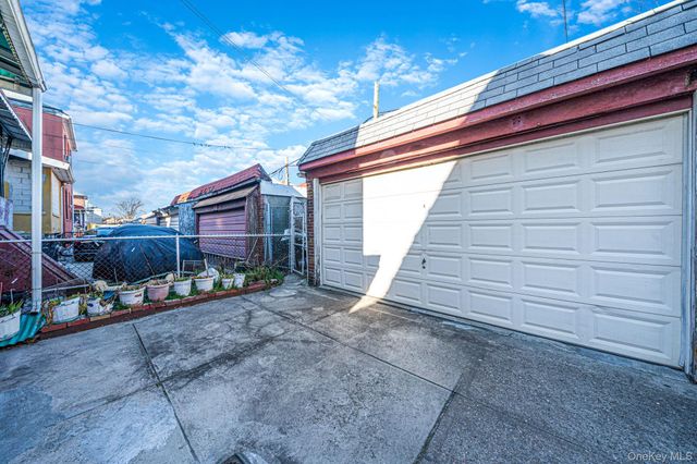 281 E 57th Street 1, Brooklyn, NY 11203