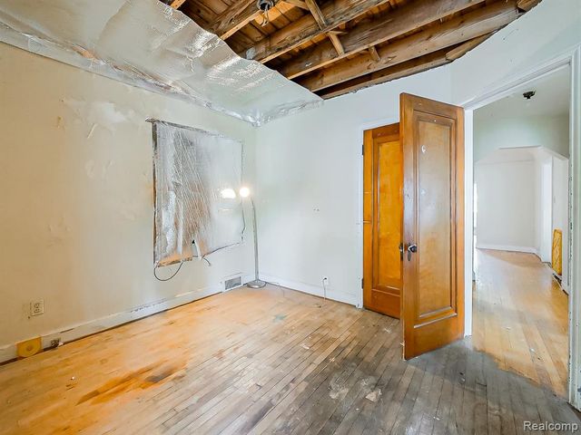 7620 Braile Street, Detroit, MI 48228