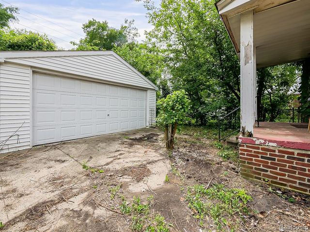 7620 Braile Street, Detroit, MI 48228