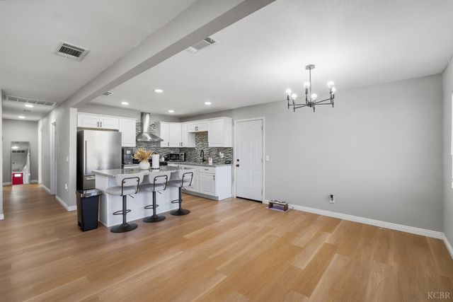 1021 Stanley Avenue, Corcoran, CA 93212