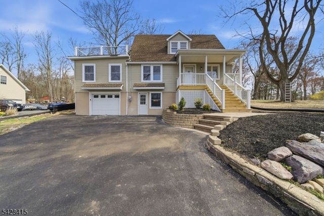 4 Hillside Rd, Rockaway Twp., NJ 07866