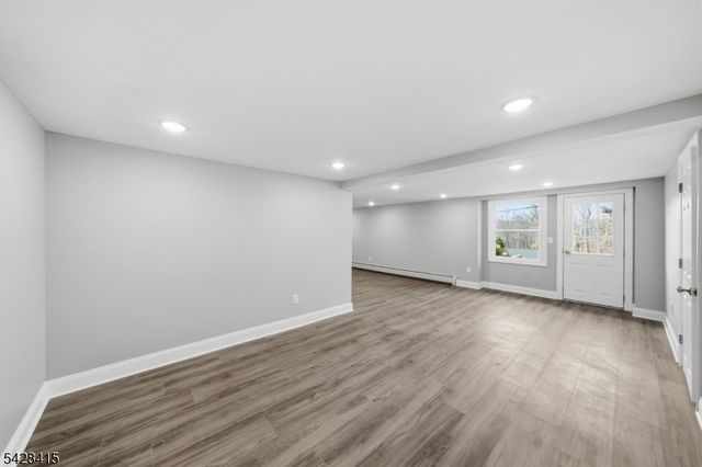 4 Hillside Rd, Rockaway Twp., NJ 07866