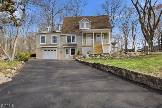 4 Hillside Rd, Rockaway Twp., NJ 07866
