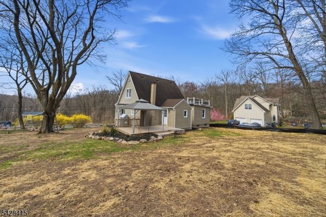 4 Hillside Rd, Rockaway Twp., NJ 07866