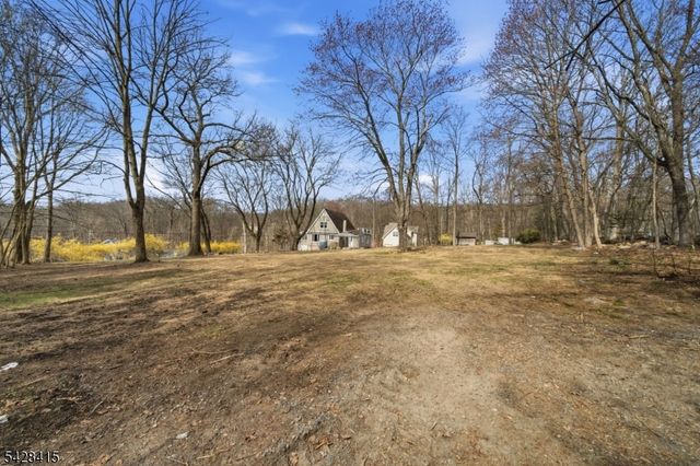 4 Hillside Rd, Rockaway Twp., NJ 07866