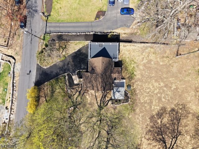 4 Hillside Rd, Rockaway Twp., NJ 07866