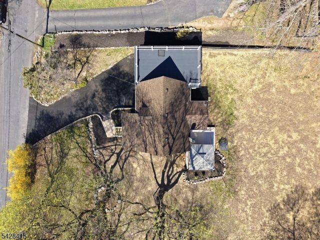 4 Hillside Rd, Rockaway Twp., NJ 07866