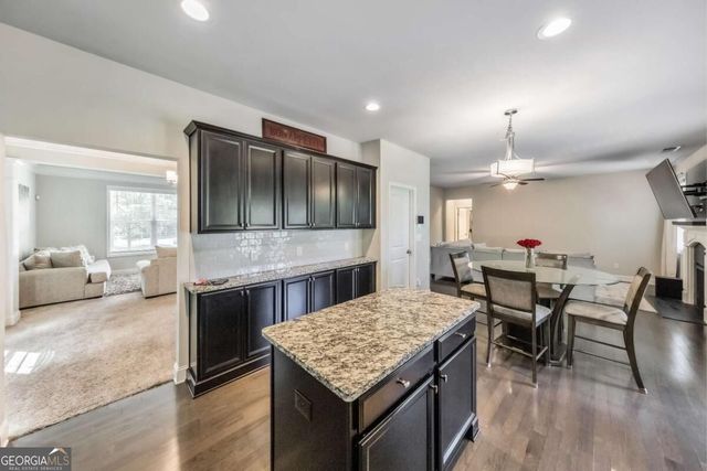 2734 Double Iron Drive SW, Austell, GA 30106