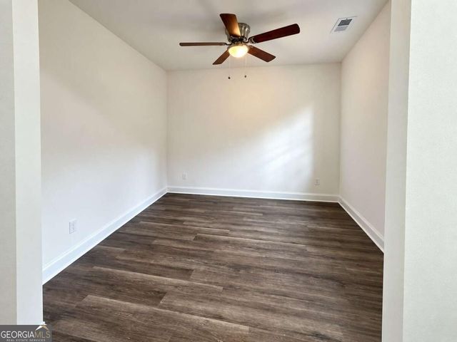 1850 W Mcintosh Road, Griffin, GA 30223