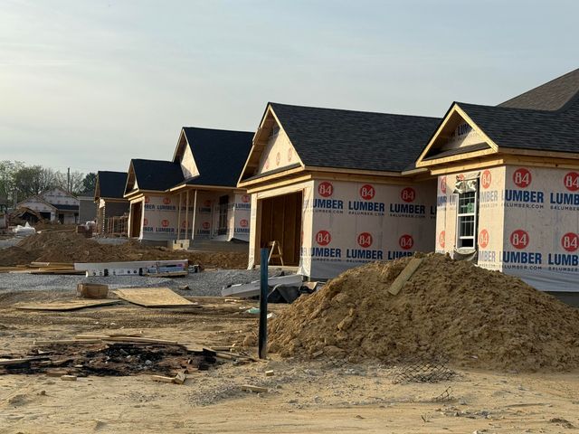 110 Canter Drive, London, KY 40744