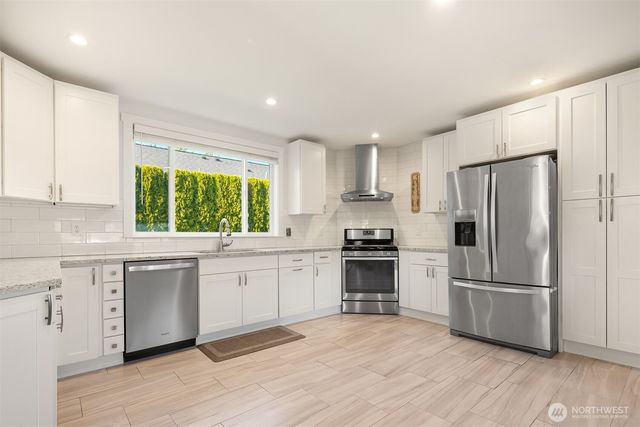 123 Avenue E, Snohomish, WA 98290