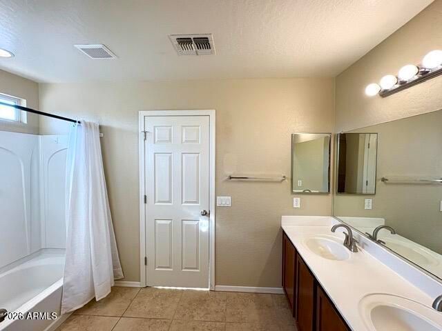 28088 N SUPERIOR Road, San Tan Valley, AZ 85143