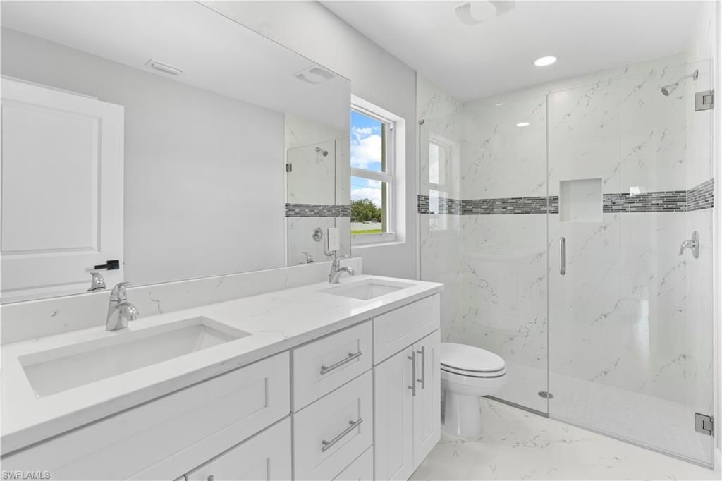 Image 12 of property listing at 1702 Nelson RD N, Cape Coral, FL 33993