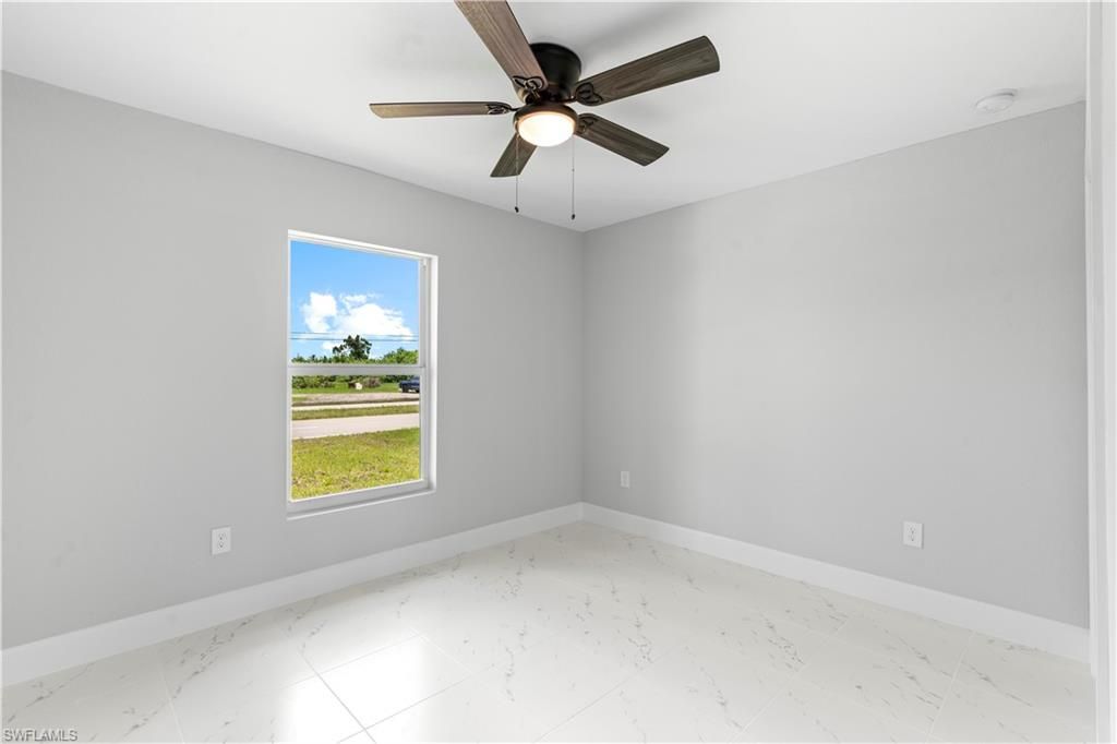 Image 14 of property listing at 1702 Nelson RD N, Cape Coral, FL 33993