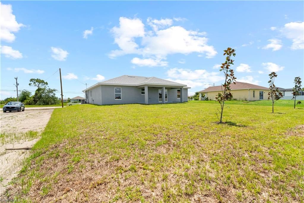 Image 21 of property listing at 1702 Nelson RD N, Cape Coral, FL 33993